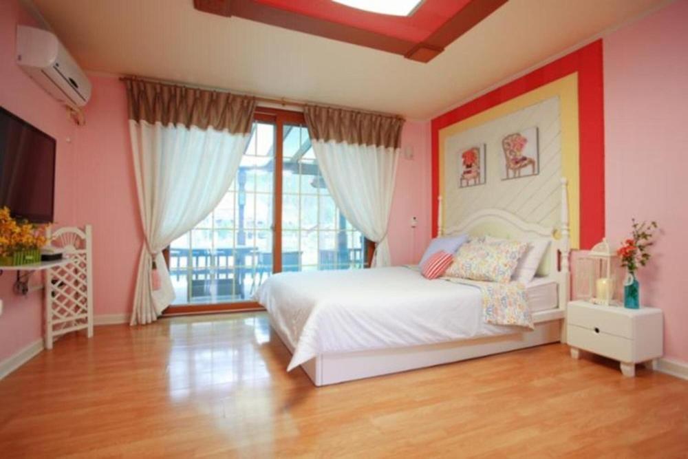 Eoullim Pension Starlight Yard Pyeongchang Room photo